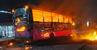 গাজীপুরে এক রাতে তিন বাসে দুর্বৃত্তের আগুন